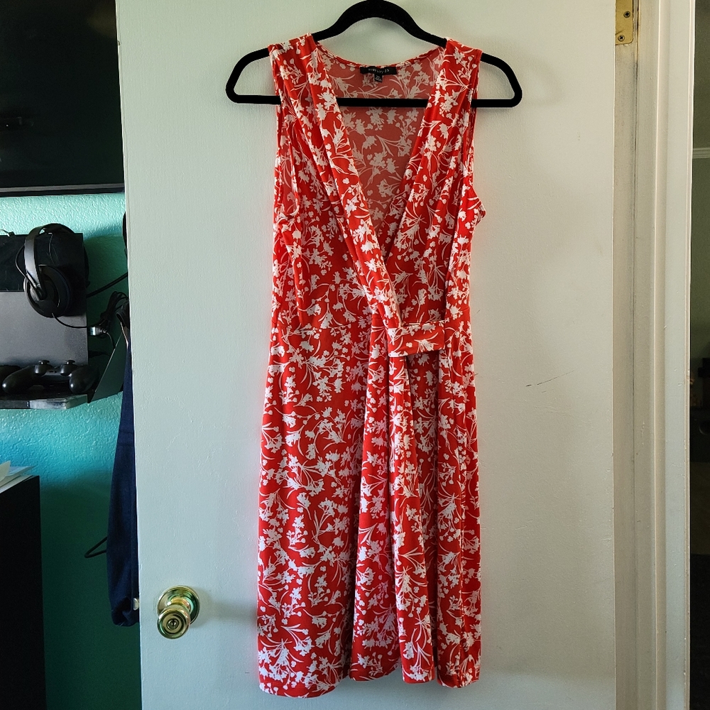 Faux wrap floral dress by Hail3y:23